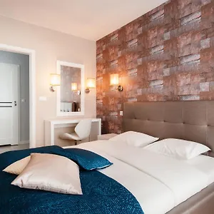 Aparthotel Exclusive
