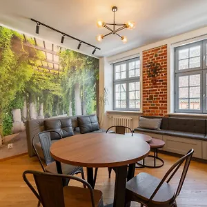 Rentplanet - Stare Apartamento